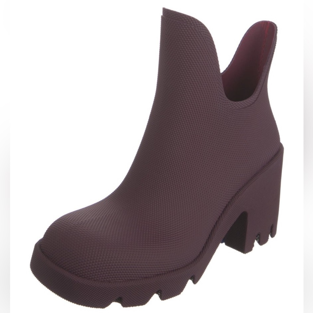 Burberry Rain Boots - Picture 4 of 6